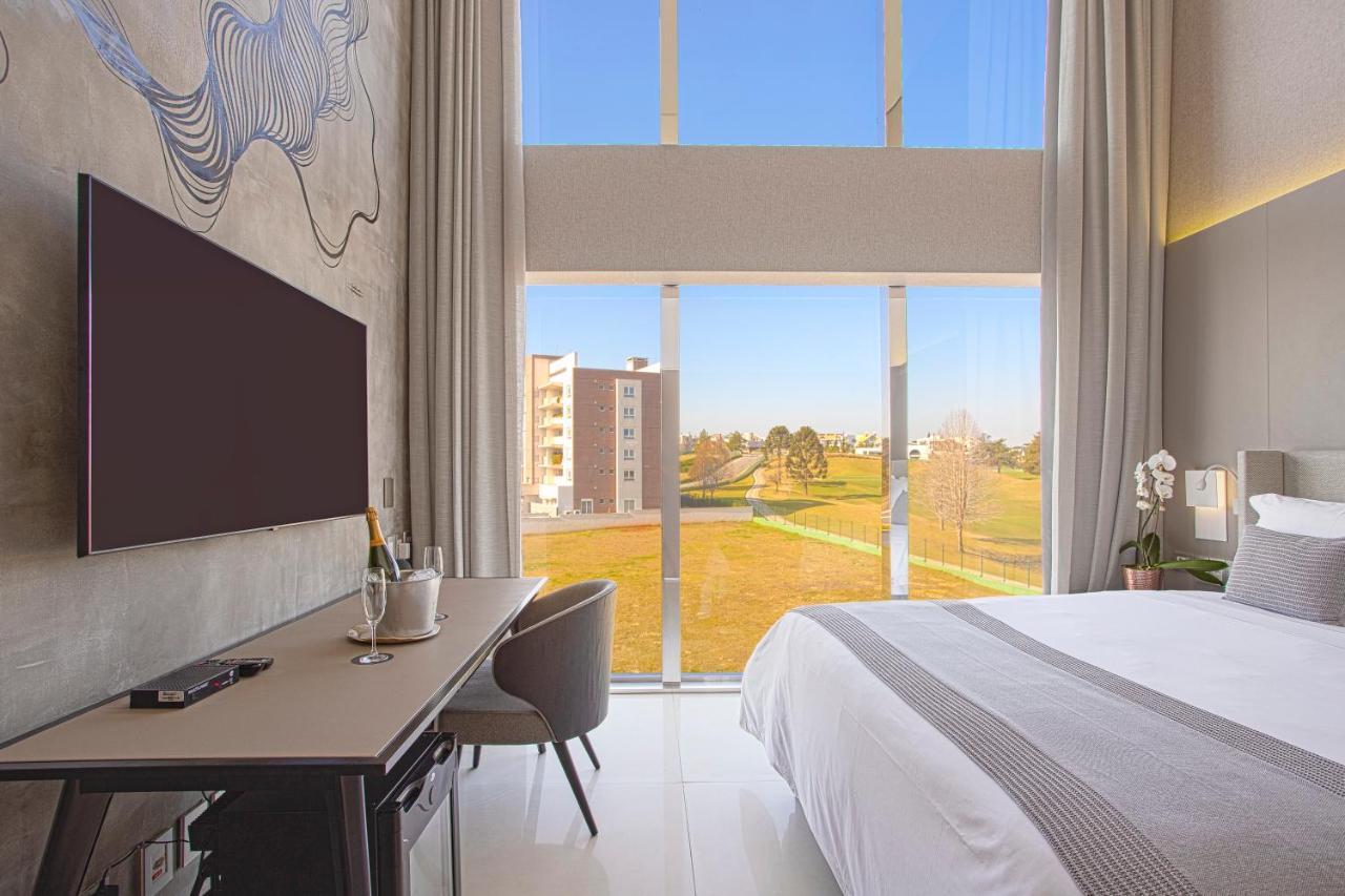 Suryaa Hotel Pinhais, Curio Collection By Hilton Luaran gambar