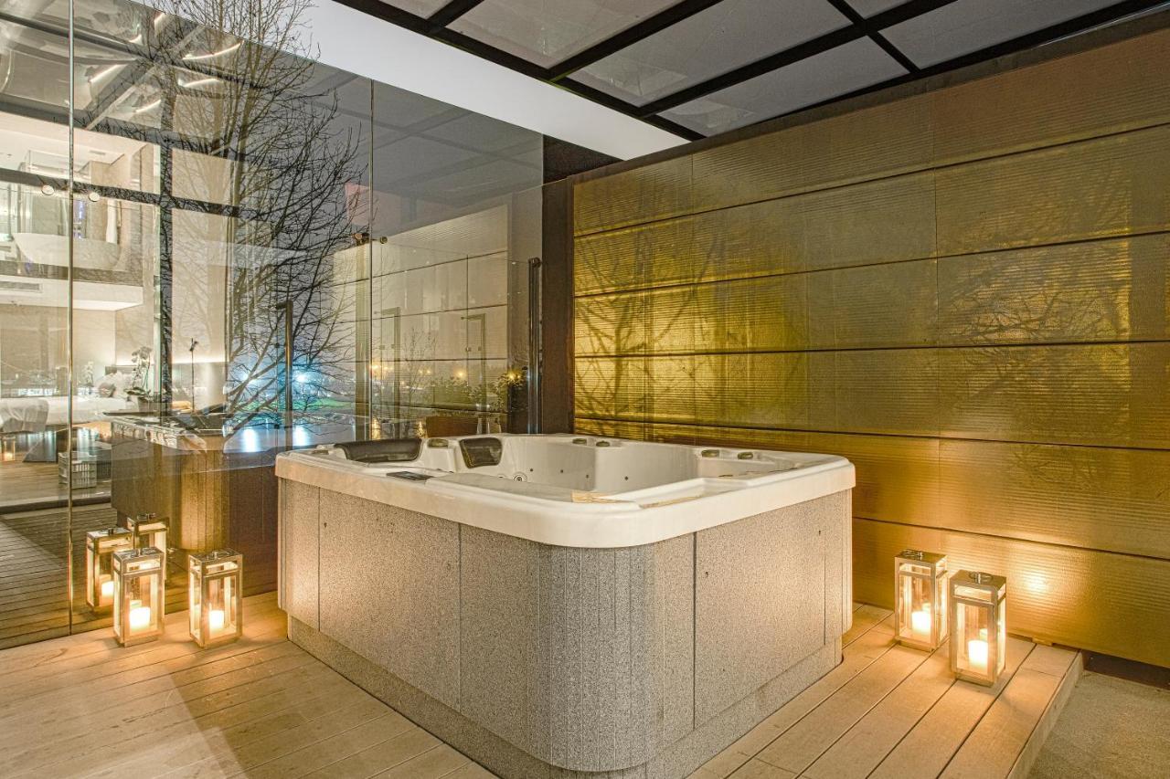 Suryaa Hotel Pinhais, Curio Collection By Hilton Luaran gambar